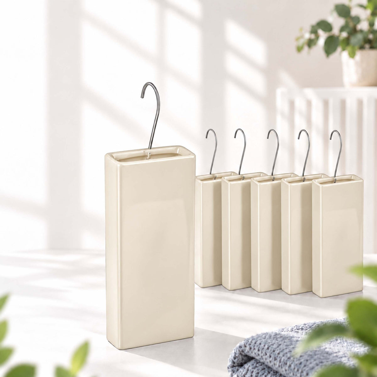 Relaxdays Heizkörper-Luftbefeuchter aus Keramik, 6er-Set – Beige, Anwendungs- oder Detailansicht