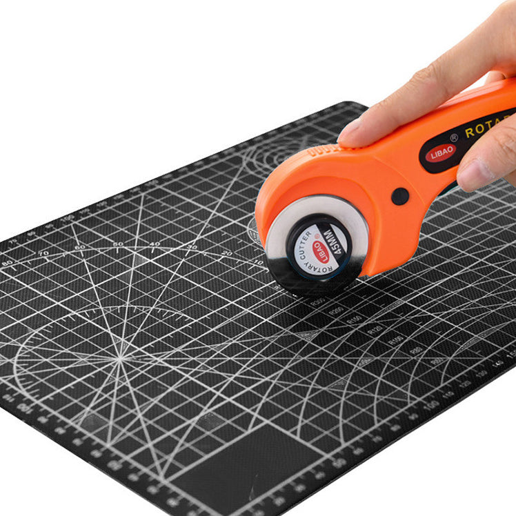 Selbstheilende Schneidematte CUTTING MAT Bastelmatte mit Skala doppelseitig SCHWARZ A3 30×45cm