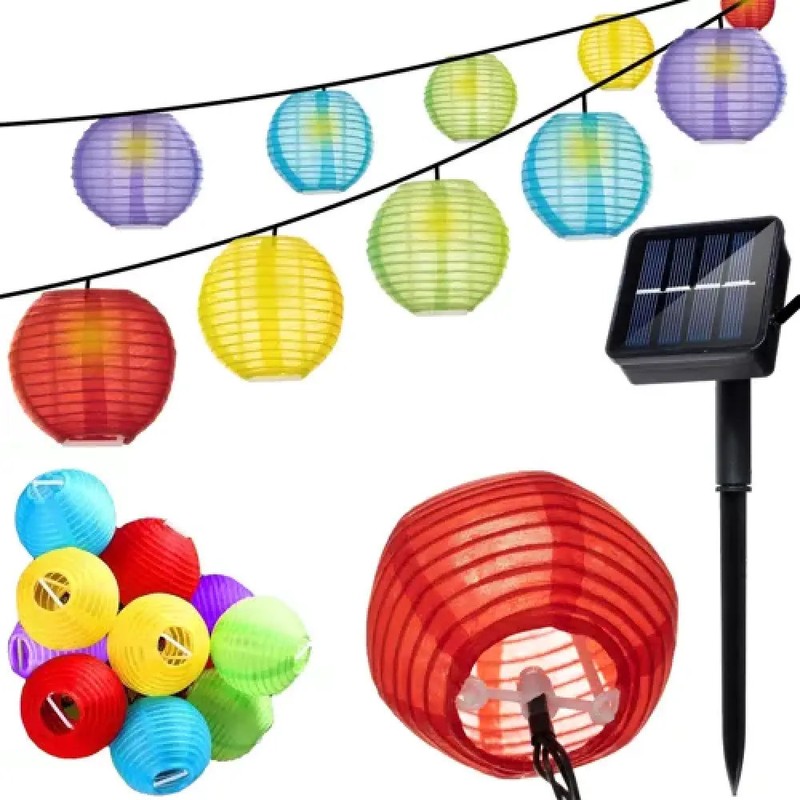 Warmweisse Bunte LED SOLAR LICHTERKETTE mit 10 bunten Lampions