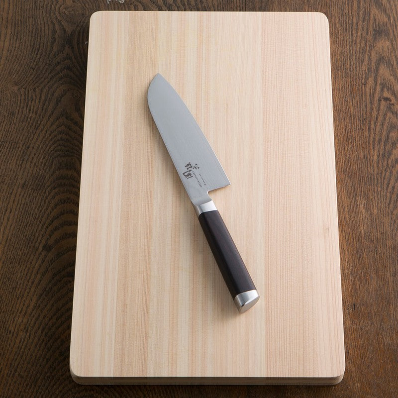 KAI SEKISOROKU Santoku Messer mit Damaststahl-Klinge (145 mm) und Holzgriff SCHWARZBRAUN