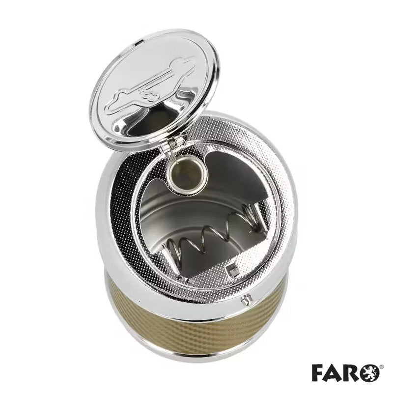 FARO Autoaschenbecher Metal Color mit geöffnetem Deckel: Detailansicht des Innenraums von oben.