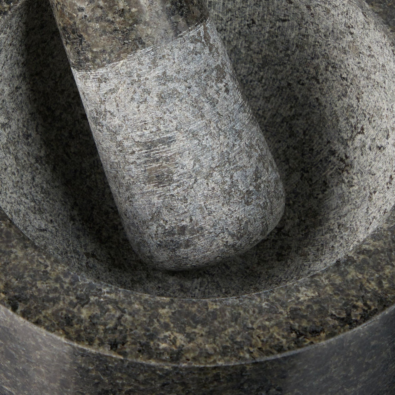 XL Mörser mit Stössel aus Schwarzem Granit Stein Ø16 cm